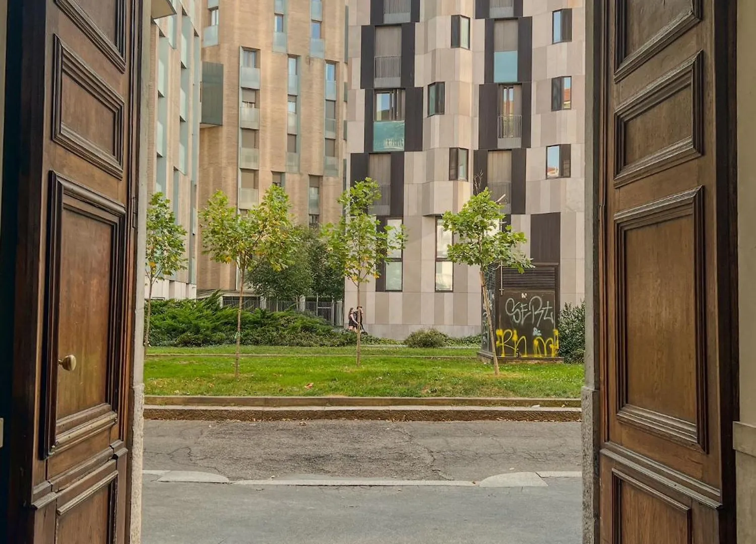 Divini Gae Aulenti Apartment Milan