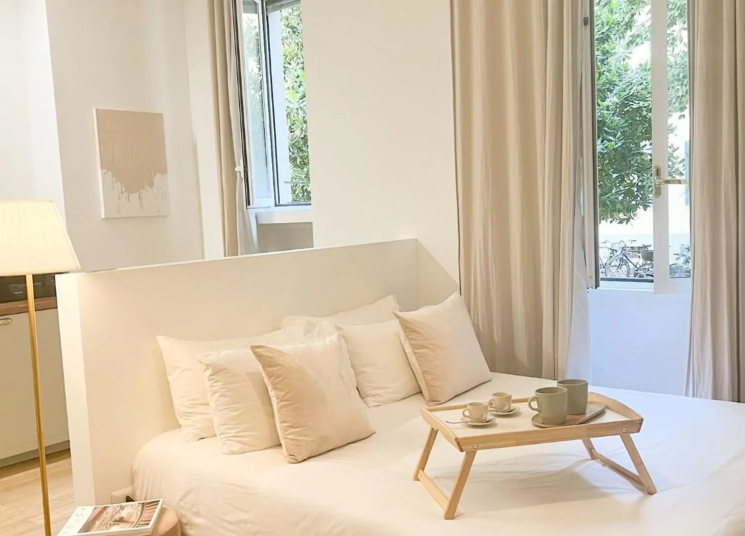 Divini Gae Aulenti Apartment Milan