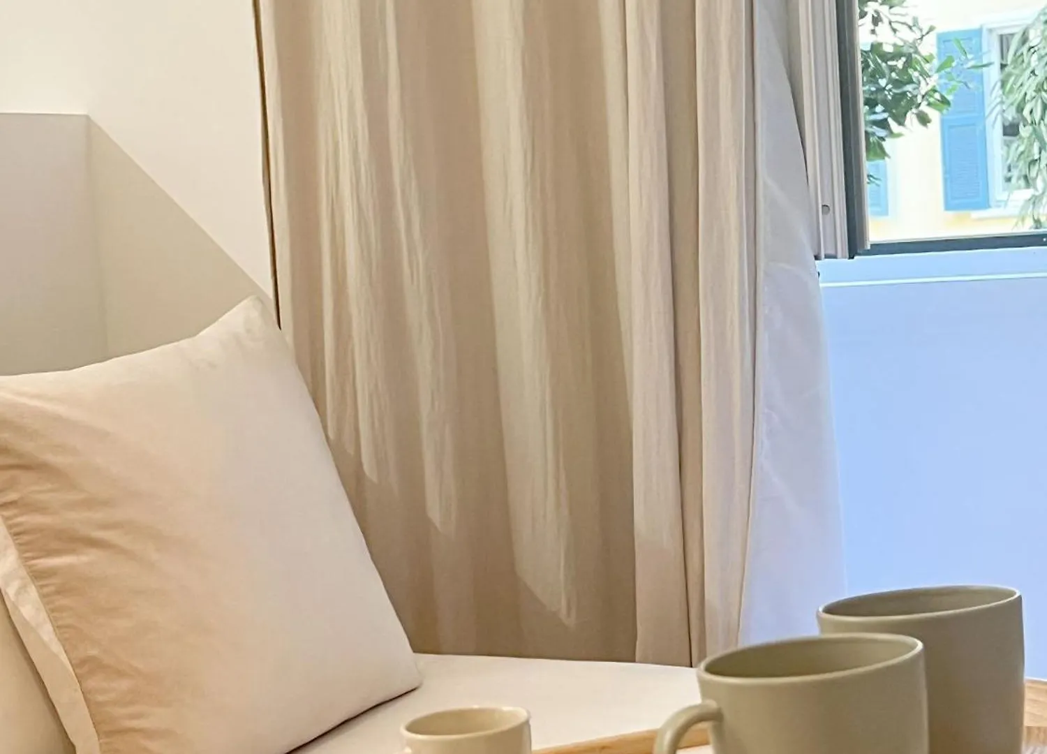 Divini Gae Aulenti Apartment Milan