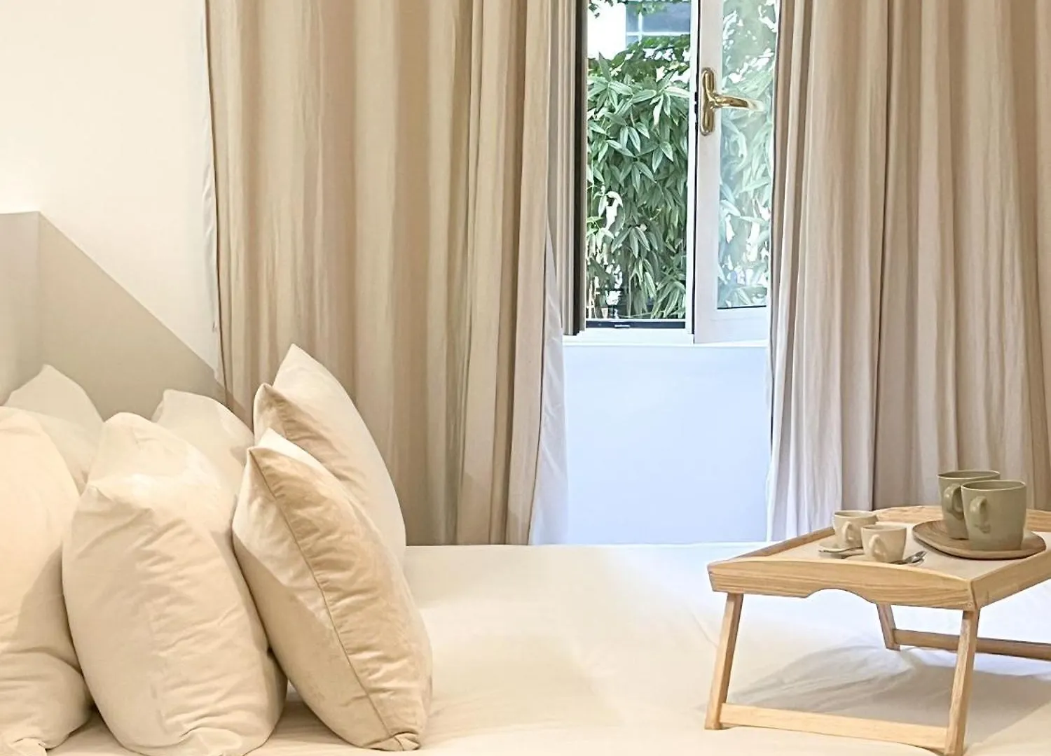 Divini Gae Aulenti Apartment Milan Italy